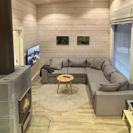 Holiday Paadar Tatil Evi Ivalo