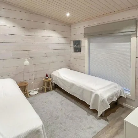 Holiday Paadar Tatil Evi *